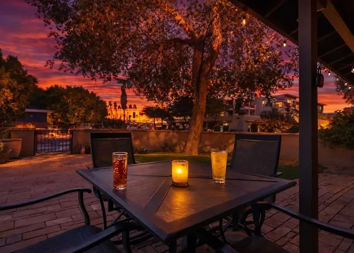 Syrah-2 Units-in Old Town-walk To Fashion Square Scottsdale